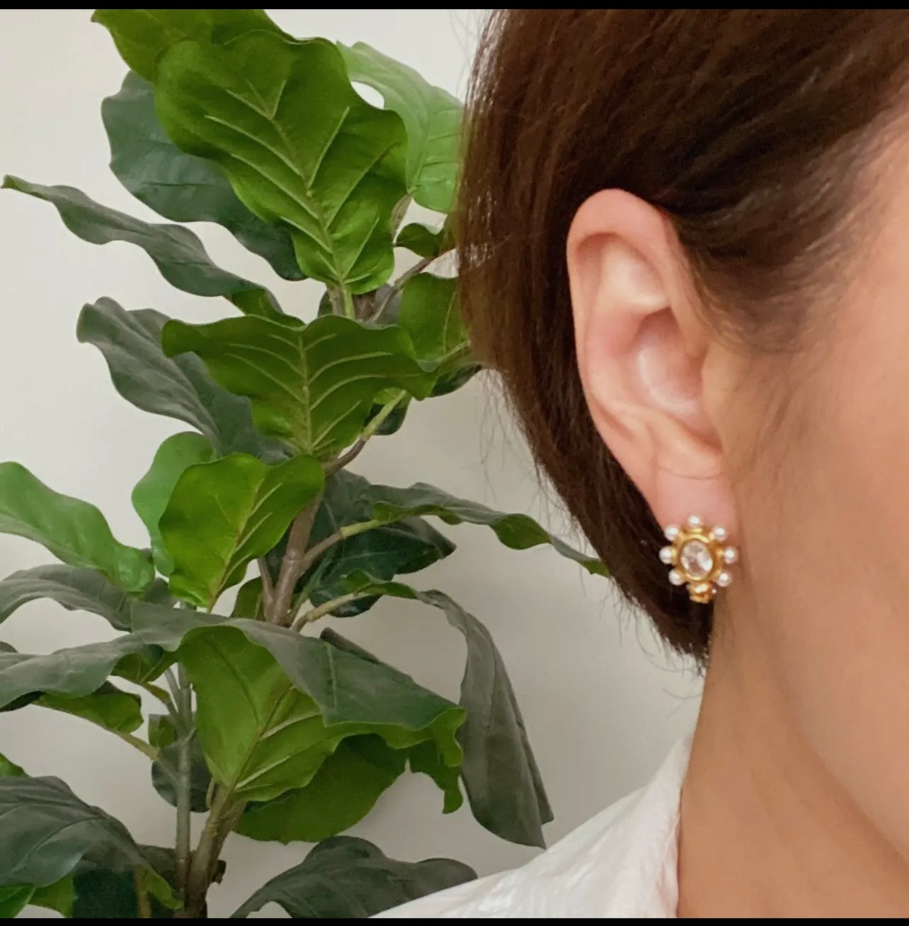 Glam on the yacht stud earrings