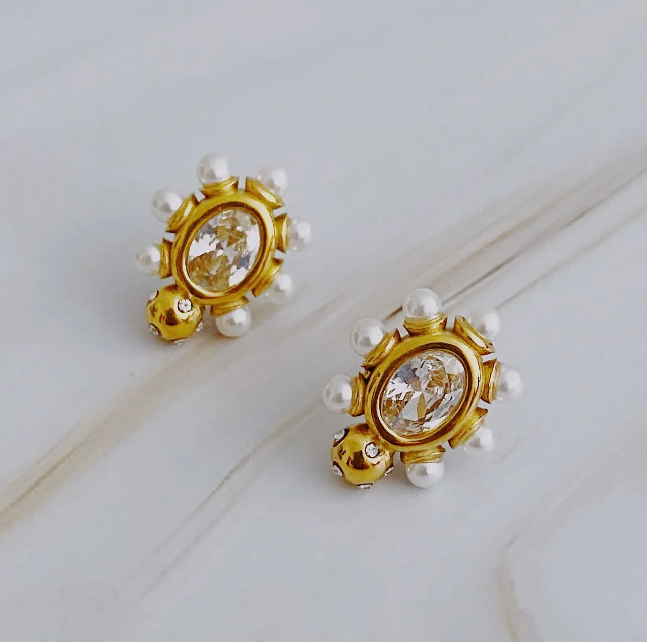 Glam on the yacht stud earrings
