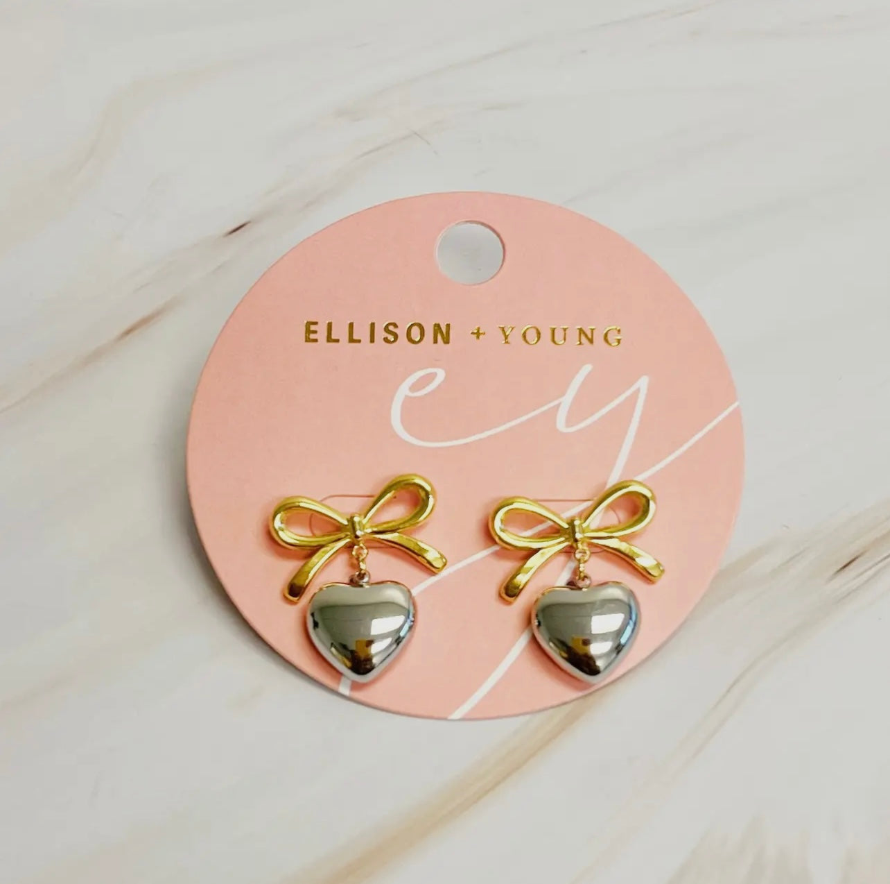 Mini bow mini heart earrings