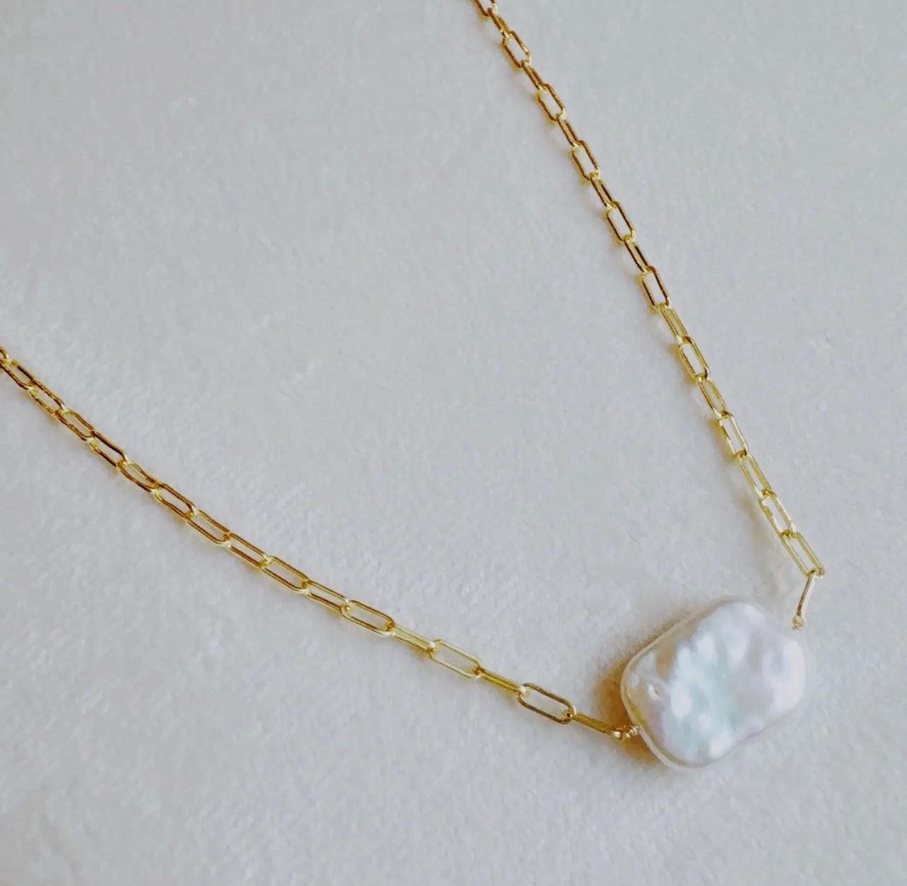 Hannah baroque pearl gold necklace