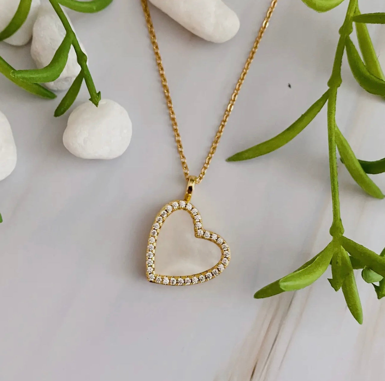 Shell Heart Locket Pendant Necklace