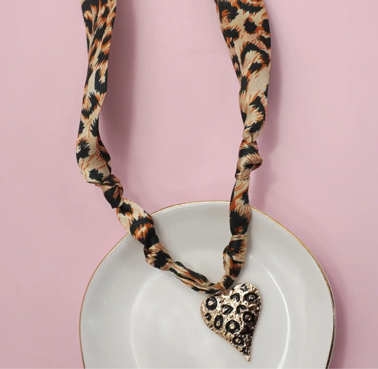 Handmade leopard scarf necklace with heart leopard pendant