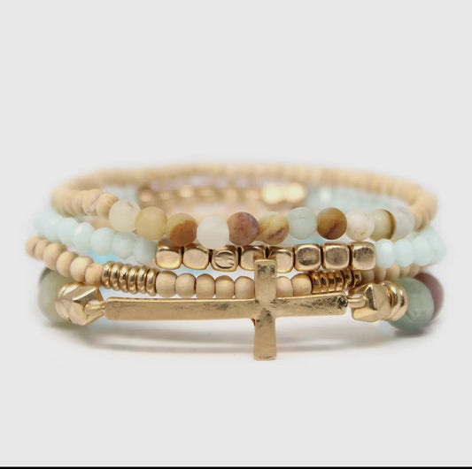Set of 4,Stone and wooden beads bracelet