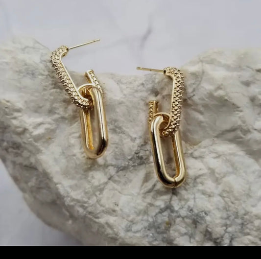 Double geometric link earrings