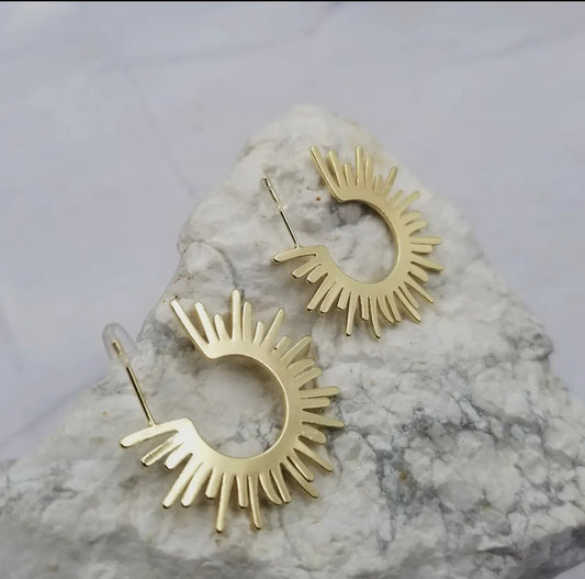 Starburst gold hoops